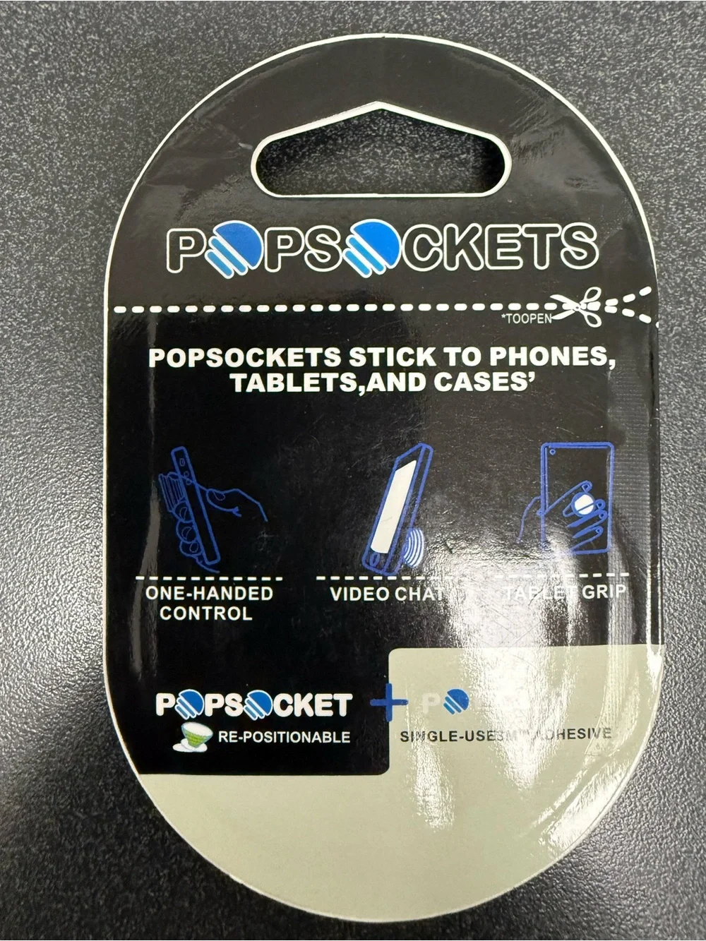 PopSocket Phone Grip in Black and Blue